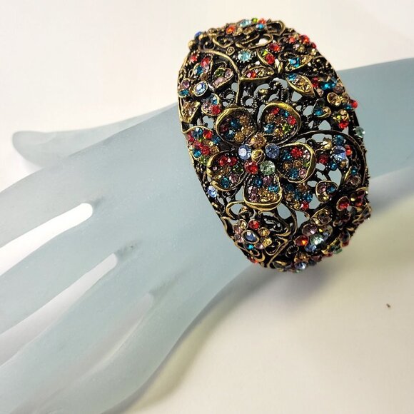 Floral Cuff Bracelet Gold Tone Multicolored Stone Cuff Bracelet- NEW - Picture 2 of 16